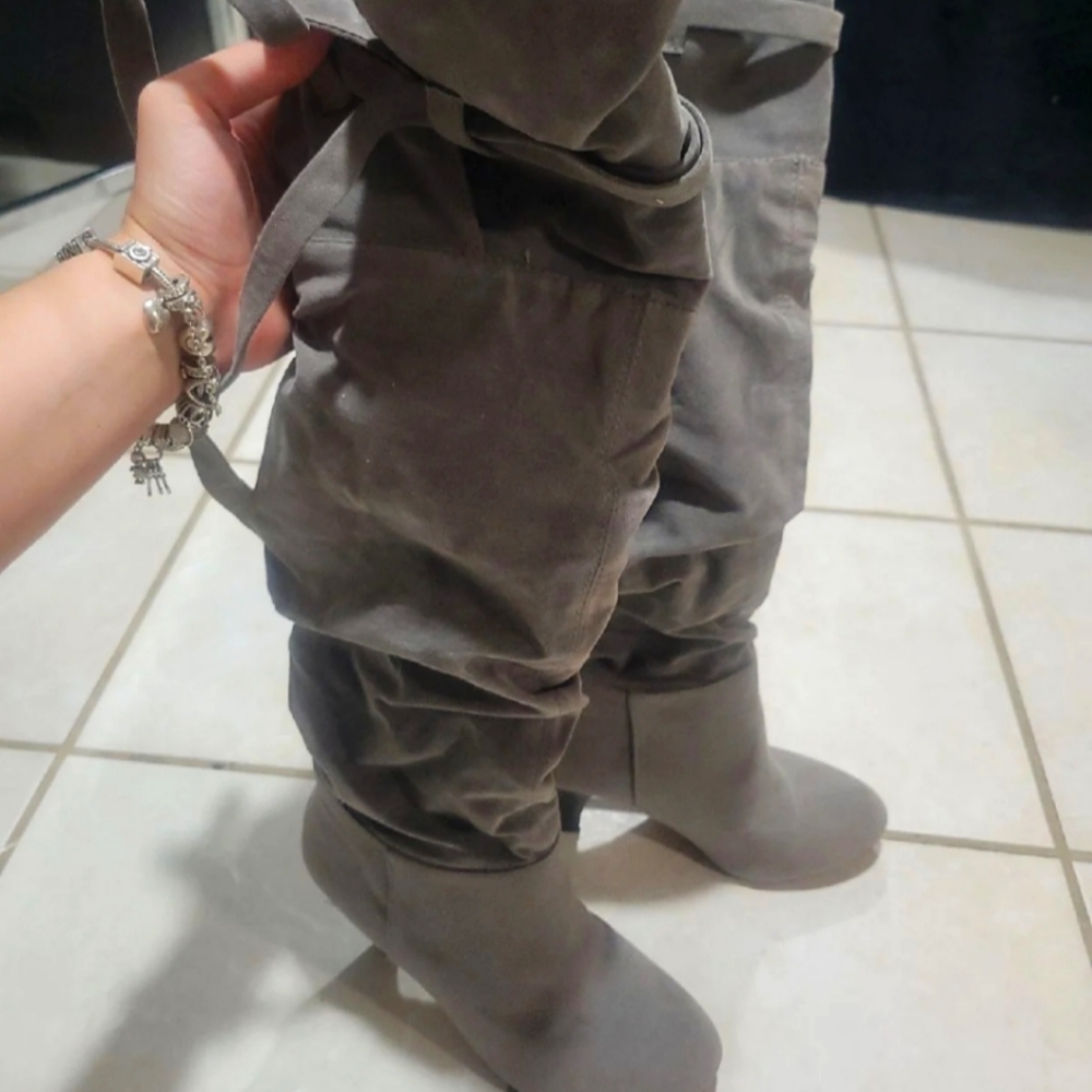 High knee boots